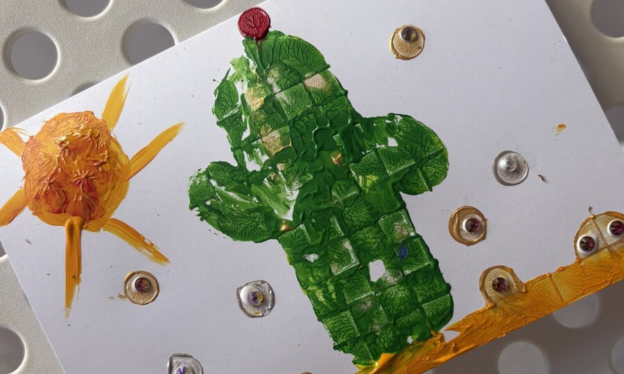 Gestalte deine Postkarte und dein A5 Bild mit LEGO® Dots – auch im Schwarzlicht
