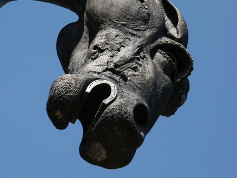 Turm der grauen Pferde Detailansicht